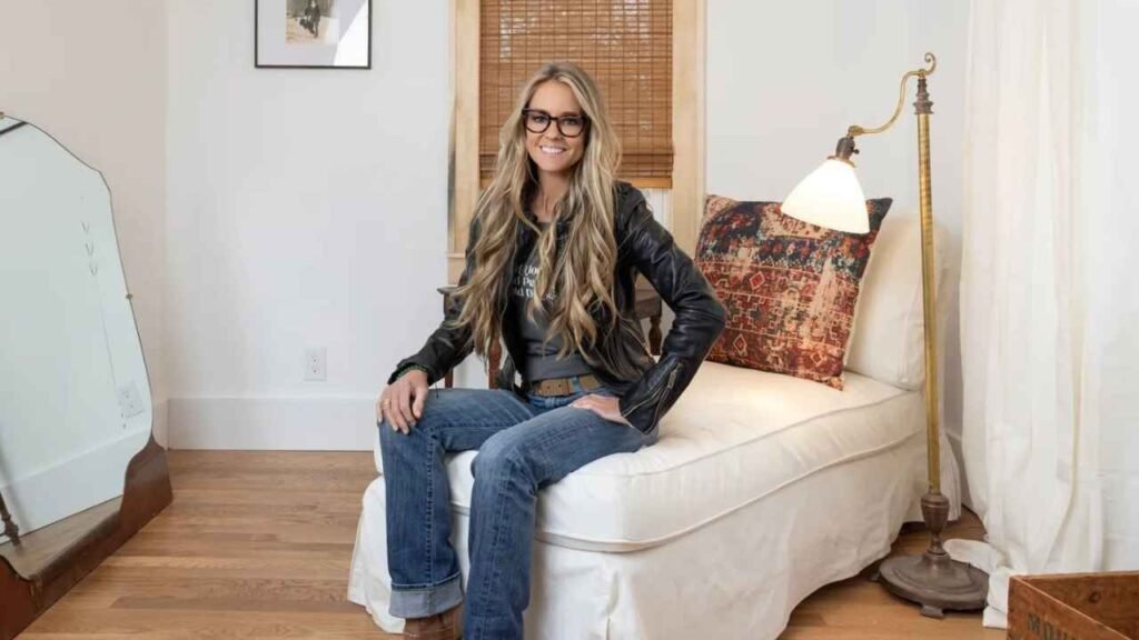 nicole curtis