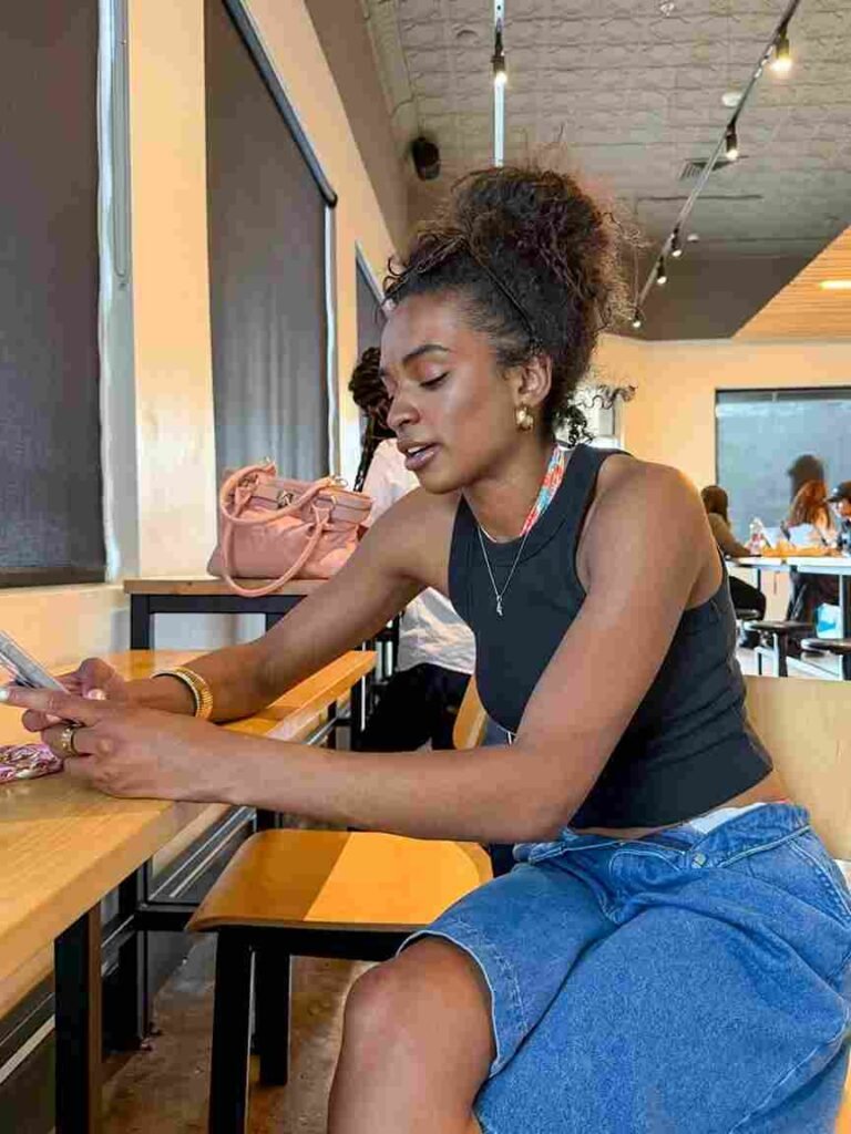 Who Is Keviah on Vanderpump Villa Season 3? Meet the New Server